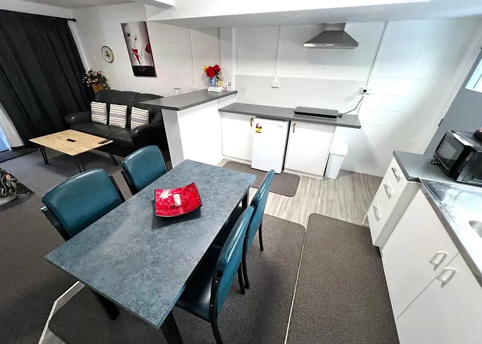 Parkview Holiday Homes \